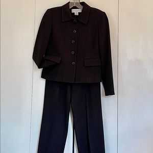 Jones New York 2-piece Suit, Gray, 4P